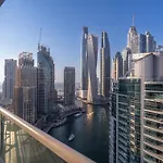 Spacious 3 Bed That Sleeps 8! In Marina