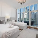 Spacious 3 Bed That Sleeps 8! In Marina