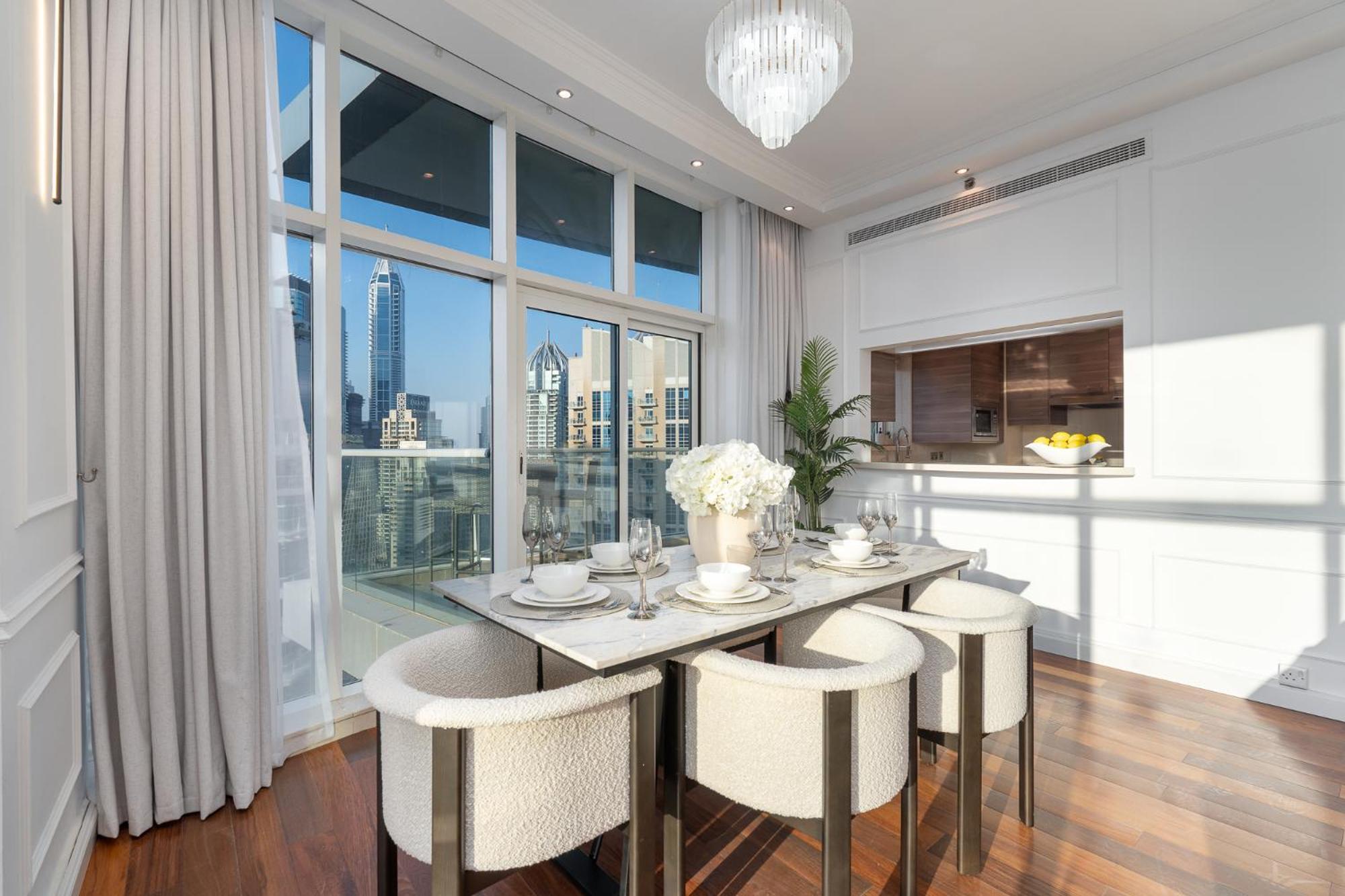Spacious 3 Bed That Sleeps 8! In Marina * Dubai